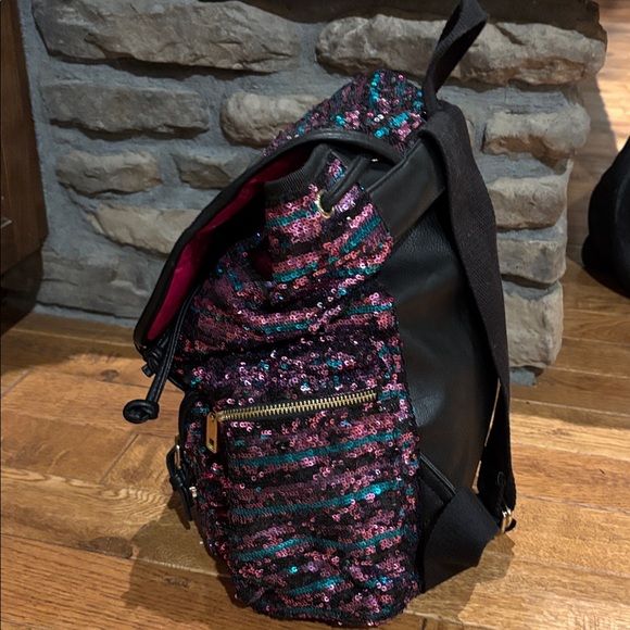 NWOT VTG Juicy Couture Black and Pink Sequin Backpack - Picture 4 of 9